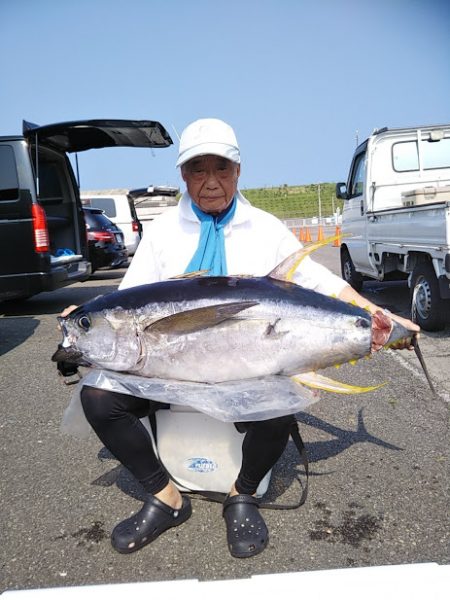 康仁丸・ジギング釣り果